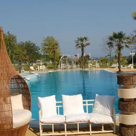 Hotel Classic Buggy 2*