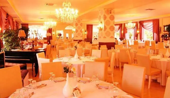 Hotel Classic Buggy Paralía